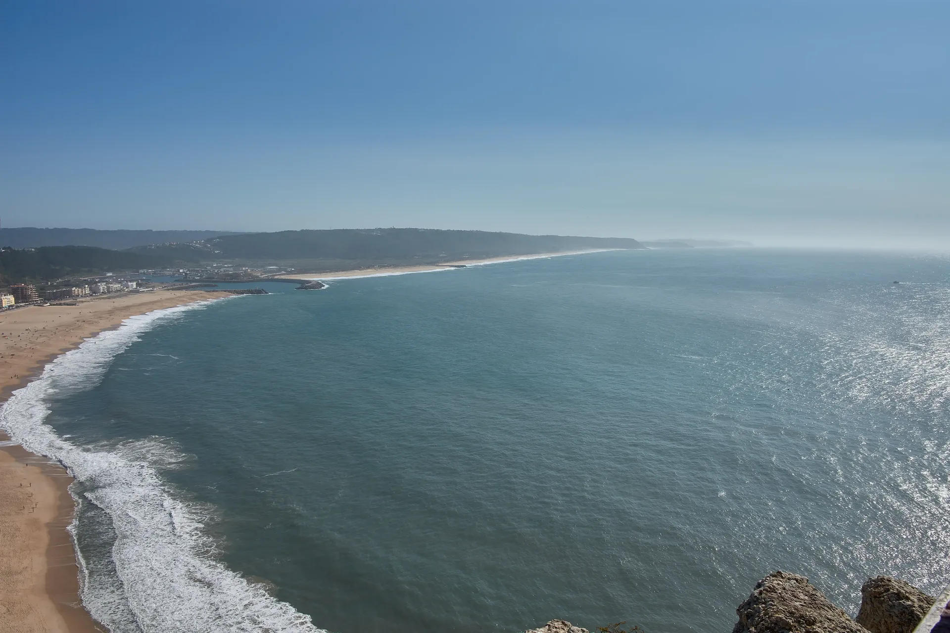 Nazaré travel guide giant waves Silver Coast Portugal